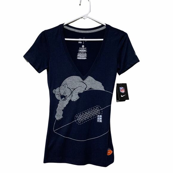 Chicago Bears Nike NFL V-neck T-shirt Size XS NWT - Picture 1 of 7